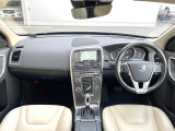 XC60 D4 SE ディーゼル 