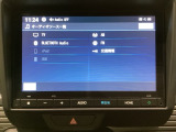 ナビゲーションはフルセグTV、インターナビ対応のGathers純正メモリーナビを搭載しています。Bluetoothオーディオ機能がありますので、スマートフォンなどの音楽も再生できます。