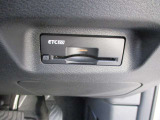 ビルトインタイプのETC2.0装備です!高速道路もストレスなくスムースに走行できますよ。