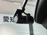 万が一の事故のときもドライブレコーダーがあると安心です。ご利用になる場合は個人情報保護の観点より新品の対応SDカードをお求め下さい。