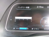 走行用バッテリーは12セグあります、
