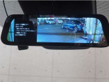 デジタルインナーミラータイプのドライブレコーダーです。