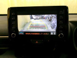 車庫入れなどでバックする際に後方確認ができて便利です。車庫入れ苦手な人もこれで安心!!