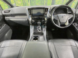 ヴェルファイア ハイブリッド 2.5 Z ゴールデンアイズ E-Four 4WD 