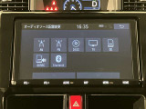 いまや必須装備「ナビゲーション」搭載!知らない場所にスイスイッとドライブ。もう、これなしではハンドルを握れませんね!でも運転中の操作は危険ですのでご注意ですね☆