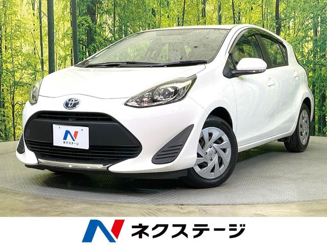 トヨタ アクア 