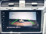 リアビューカメラを装備、狭い駐車場も安心です。