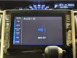 Bluetooth対応、CD/DVD再生機能付き。お好きな音楽を聴きながらのドライブは楽しいですよね〜♪