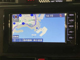 いまや必須装備「ナビゲーション」搭載!知らない場所に、スイスイッとドライブ。なんて便利な機能でしょうか?もう、これなしではハンドルを握れませんね!でも、運転中の操作は危険ですのでご注意ですね♪