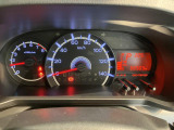車両状態証明書修復歴の有無も一目瞭然。機能や内装・外装、走行距離、修復歴の有無をチェックし、クルマの状態を10段階にした車両状態証明書。数字や記号を使ってわかりやすく表示しています。