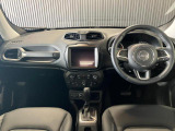 遊び心がたくさんつまったインパネデザインです。