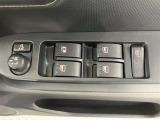 パワーウィンドウです!運転席でラクラク操作!元気なお子様やワンちゃんのイタズラも防いでいただけますよ。☆詳しくは無料通話0078-6003-827541 相模原ICすぐ