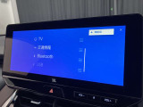 ブルートゥースに接続することにより、スマホに入ったお気に入りの音楽を車内で楽しむことができます♪あると本当に便利な機能になっています!
