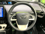 【純正革巻きステアリング】上質な革を使用することで、手にしっかり馴染みとても運転しやすいハンドルです♪