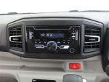 CDチューナー装備:AM/FMラジオ・CDが聞けます♪ドライブ中は、ラジオやお気に入りのCDを持ち込んで音楽等をお楽しみください♪