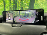 【360&deg;ビューモニター】専用のカメラにより、上から見下ろしたような視点で360度クルマの周囲を確認することができます☆死角部分も確認しやすく、狭い場所での切り返しや駐車もスムーズに行えます。