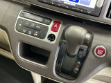 発進時から滑らかに加速する無段階変速のCVTはストップ&ゴーの多い街の中も快適です