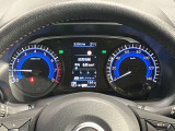 【メーター】メーター内のカラーディスプレイには運転をサポートするさまざまな情報を表示!