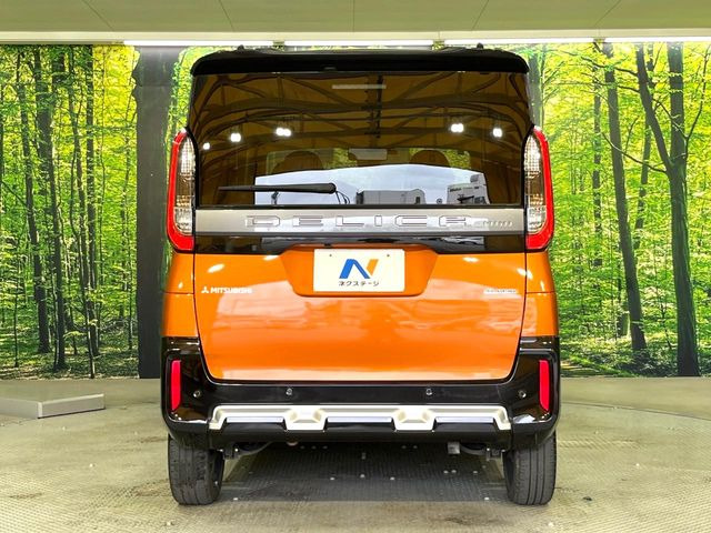 三菱 デリカミニ T プレミアム の中古車詳細 (26,850km, サンシャイン