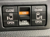 運転席の操作箇所です。ぜひ一度ご来店のうえご覧になってみてください♪