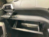 弊社では、お車を納車してからが本当のお付き合いのスタートだと思っています。お客様に頼りにされる「お店」を目指しています!