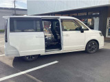 こんなに広々としております!快適に乗って頂けると思います!