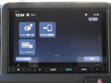 Bluetoothはスマートフォンと無線接続し、通話や音楽再生が可能です