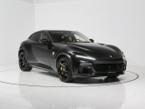外装色はNero Daytonaでございます。