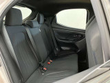 ゆとりある広々とした車内空間は、ドライブを始め買い物やレジャーなど、幅広く活躍します。一人でもみんなとでもお出かけを楽しみましょう!
