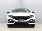 【コーティング】大好評のボディコーティング「グラスコーティング ガードコスメSP」もご納車までに施工可能。通常のガラスコートと異なるコーティングが、ボディをキレイな状態に保ってくれます。