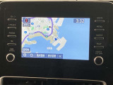 いまや必須装備「ナビゲーション」搭載!知らない場所にスイスイッとドライブ。もう、これなしではハンドルを握れませんね!でも運転中の操作は危険ですのでご注意ですね☆