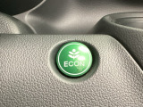 ★ECONスイッチ★ エコドライブを加速しよう!スイッチをONにすると、運転の仕方によるロスを抑え込み燃費をよくするようクルマが頑張ります(*^ー^*)燃費向上にチャレンジ♪