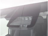 衝突被害軽減ブレーキ搭載。過信せずに運転に集中しましょう。