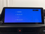 いまや必須装備「ナビゲーション」搭載!知らない場所にスイスイッとドライブ。もう、これなしではハンドルを握れませんね!でも運転中の操作は危険ですのでご注意ですね☆