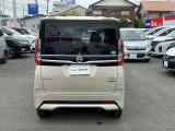 整備にご入庫の時は「日産カード」をご利用下さい^^整備のお支払い時に整備料金(または部品代)の5%レスになり、また万が一の急な出費の際もキャッシュレスでお支払いできます♪
