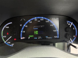 【スピードメーター】メーターがシンプルで見やすく運転しやすいですね。
