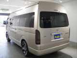 【9型/新型ハイエース/グランドキャビン/ガソリン2WD】10名乗車!FLEXカスタム充実♪【全国納車可能】