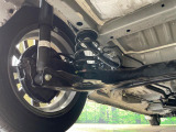 お車を安心してお乗りいただく為には、足回りの定期点検が欠かせません。サービスサポート(有償保証)では無料点検もご提供しており、安心のカーライフをお過ごしいただけるサポート体制が整っています。