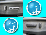 電動でシートを調整できるパワーシート搭載です。運転席は8Wayパワーシート、助手席は4Wayパワーシートです。