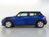 MINIオーナーのために設計されたオリジナルのMINI自動車保険がございます。車のことは全ておまかせください。
