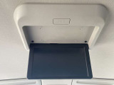 後席モニター付きで車内でも飽きなく出かけられます!