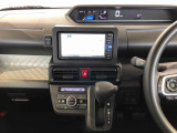 温度を設定すれば、自動で車内の温度管理をしてくれる優れものです♪ATミッションで運転楽々