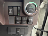 納車前に内外装のクリーニングをいたします。各種コーティング(別途有料)もご用意しておりますので、是非ご相談ください。