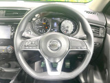 【ステアリングスイッチ】運転中、前方から目線をそらすことなく、オーディオ等の操作が可能な便利機能!安心&快適なドライブを演出してくれます♪
