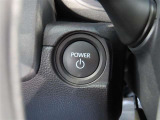 スマートキー装備車なので、キーを取り出さなくてもエンジン始動が可能です。