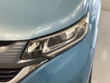 LEDヘッドライトは、点灯の瞬間から最大光量を発揮し、突然暗くなるトンネルなどでの安定感を高めます。