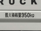 納車前に当店エンジニアがしっかり点検整備。プロの目で厳しくチェックいたします。トヨタディーラーの安心です。