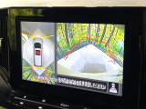 【アラウンドビューモニター】専用のカメラにより、上から見下ろしたような視点で360度クルマの周囲を確認することができます☆死角部分も確認しやすく、狭い場所での切り返しや駐車もスムーズに行えます。