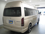 【9型/新型ハイエース/グランドキャビン/ガソリン2WD】10名乗車!FLEXカスタム充実♪【全国納車可能】