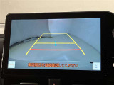 いまや必須装備「ナビゲーション」搭載!知らない場所にスイスイッとドライブ。もう、これなしではハンドルを握れませんね!でも運転中の操作は危険ですのでご注意ですね☆